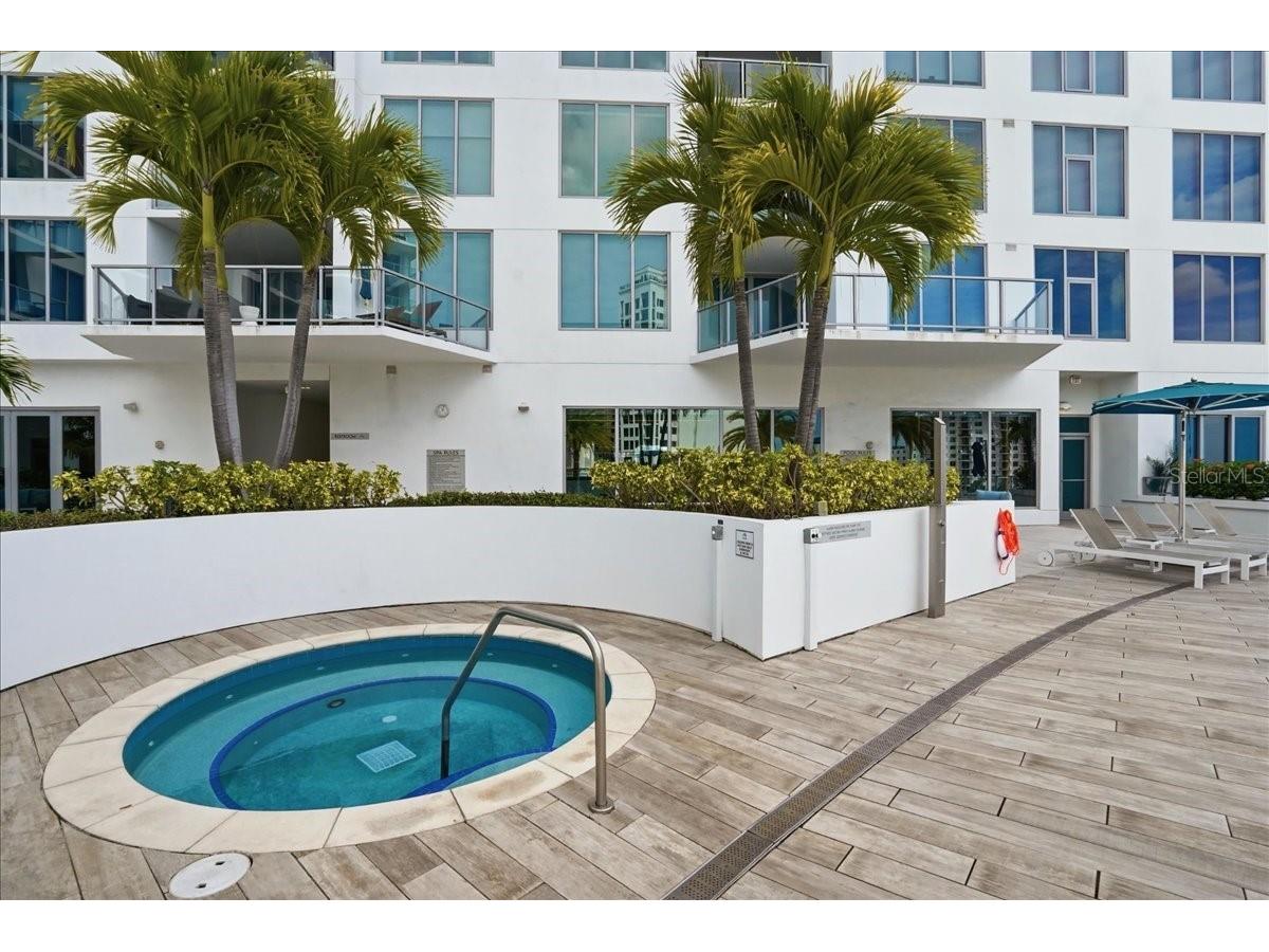 111 S Pineapple Avenue #714 Sarasota FL 34236 A4691380 image78