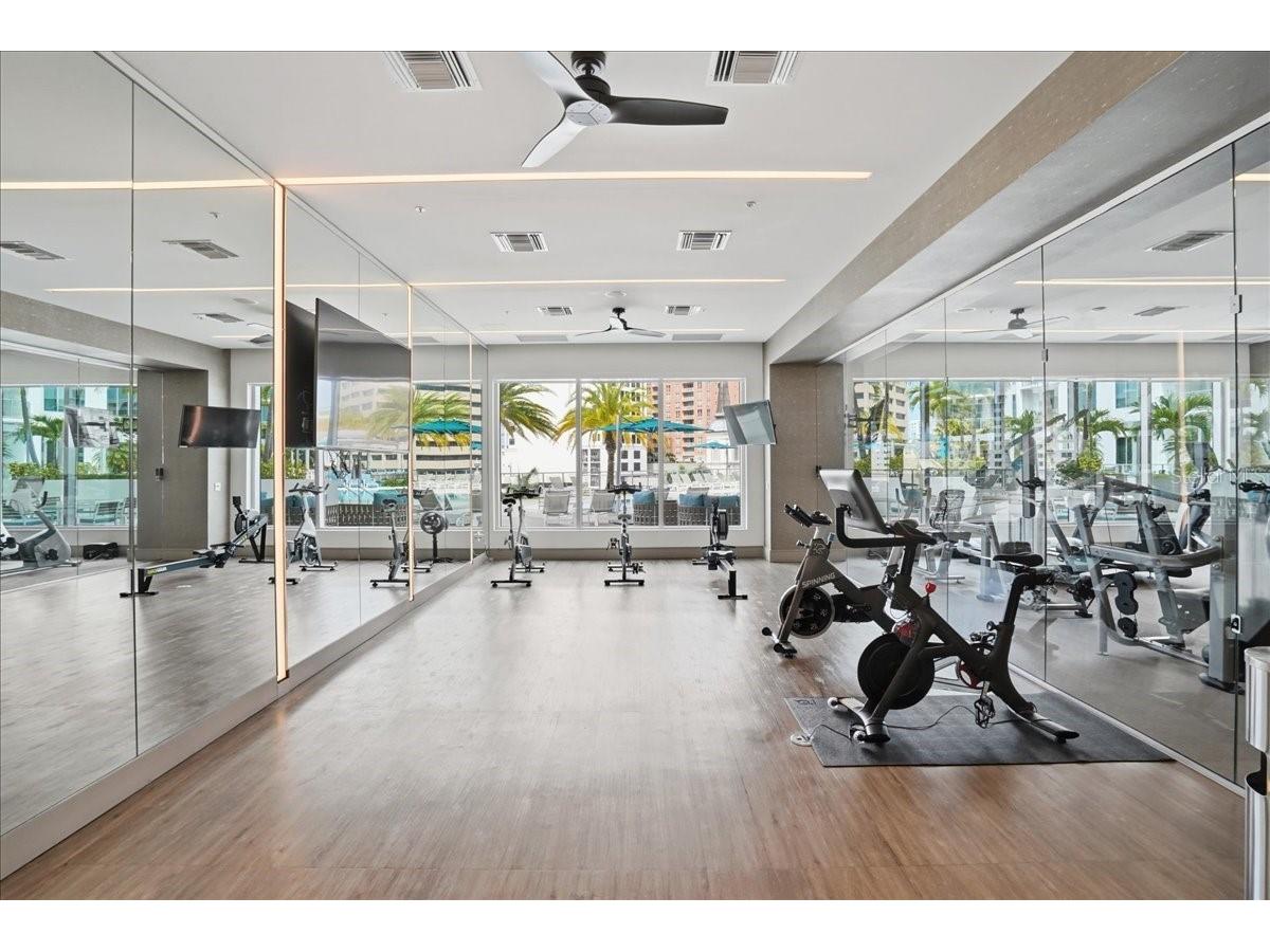 111 S Pineapple Avenue #714 Sarasota FL 34236 A4691380 image86
