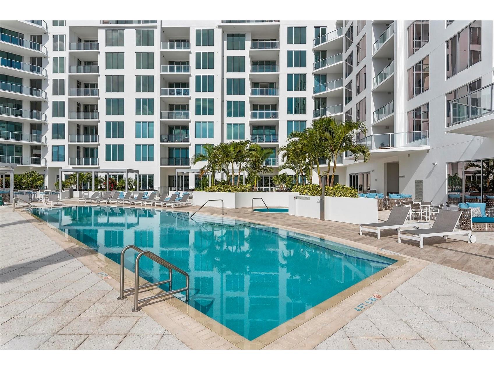 111 S Pineapple Avenue #719 Sarasota FL 34236 A4677833 image36