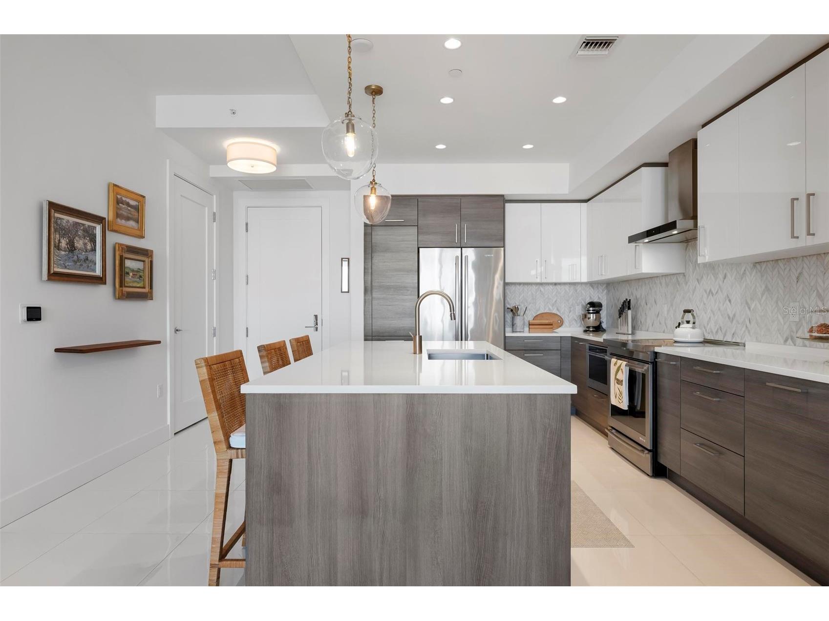 111 S Pineapple Avenue #719 Sarasota FL 34236 A4677833 image4