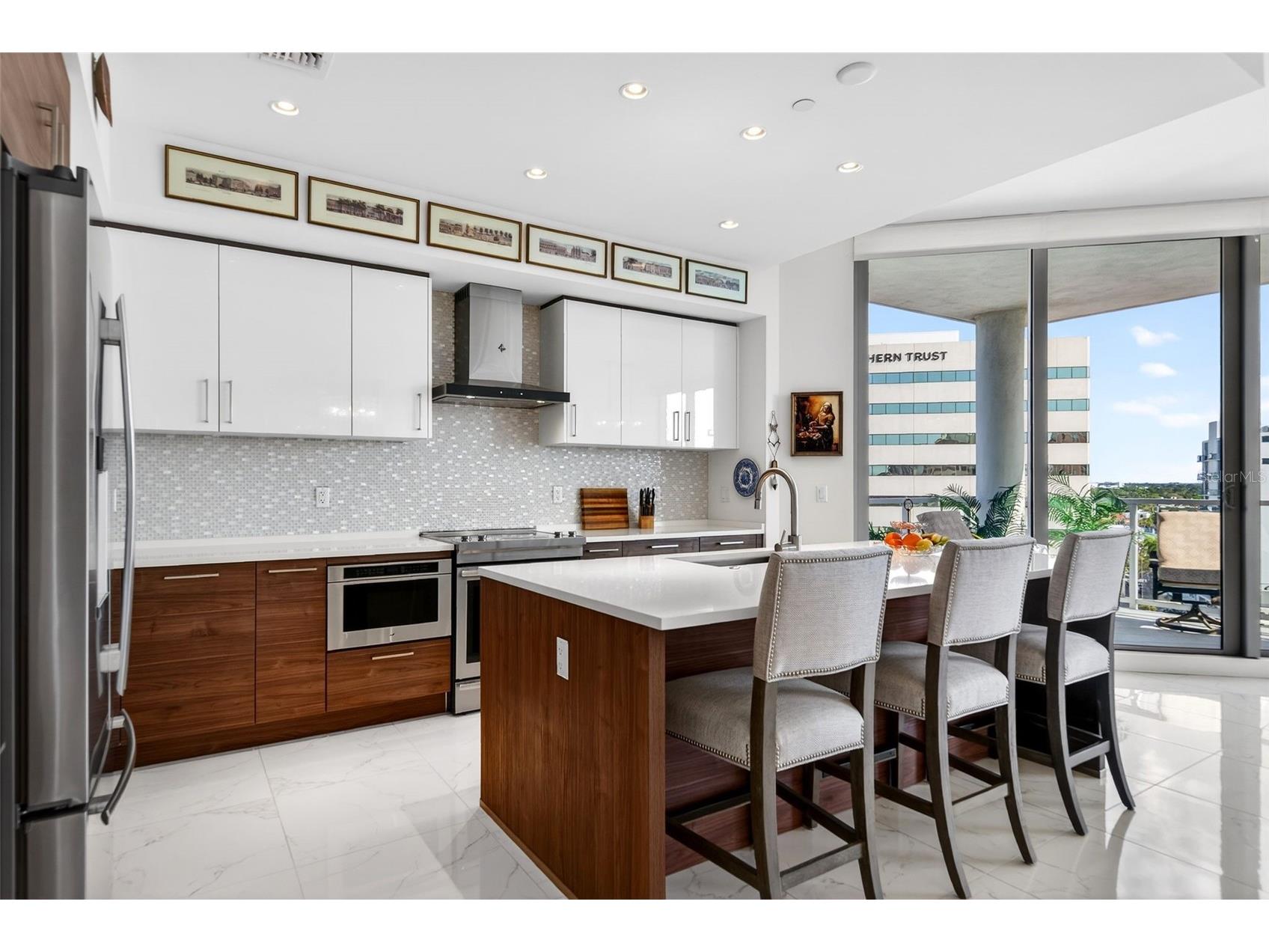 111 S Pineapple Avenue #806 Sarasota FL 34236 A4687850 image15