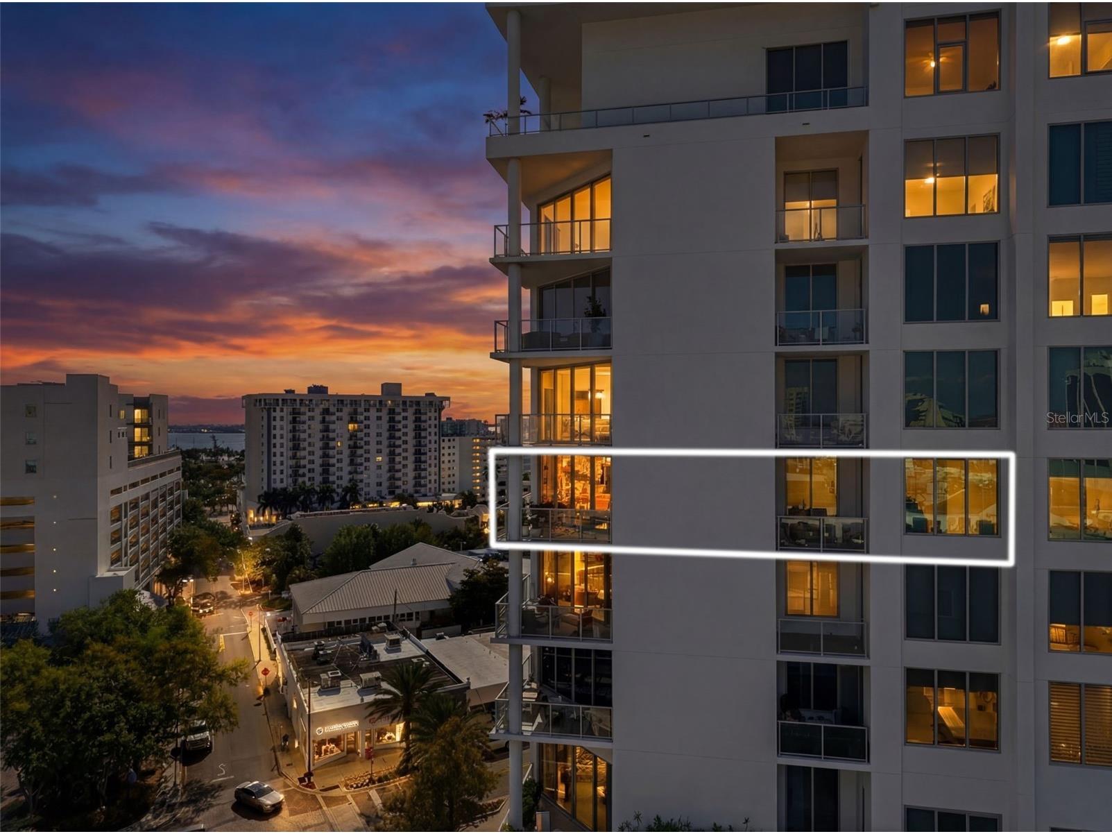 111 S Pineapple Avenue #806 Sarasota FL 34236 A4687850 image2