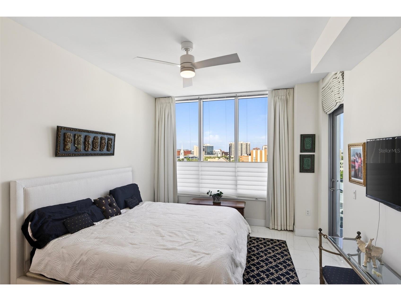 111 S Pineapple Avenue #806 Sarasota FL 34236 A4687850 image32