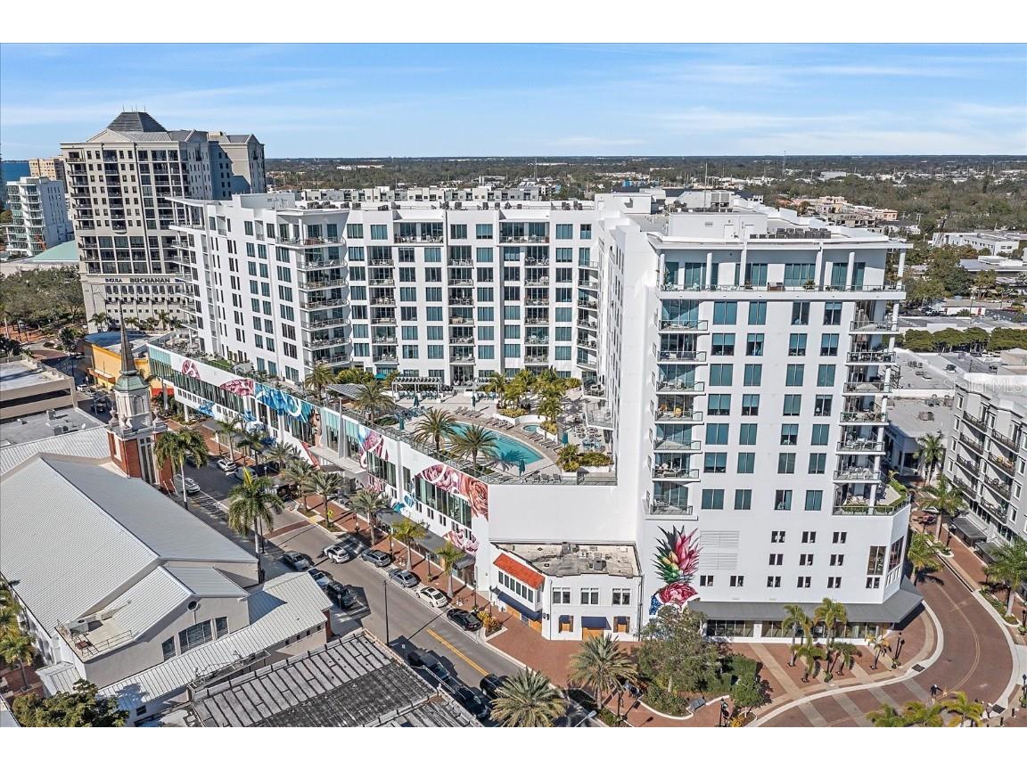 111 S Pineapple Avenue #816 Sarasota FL 34236 A4672019 image1