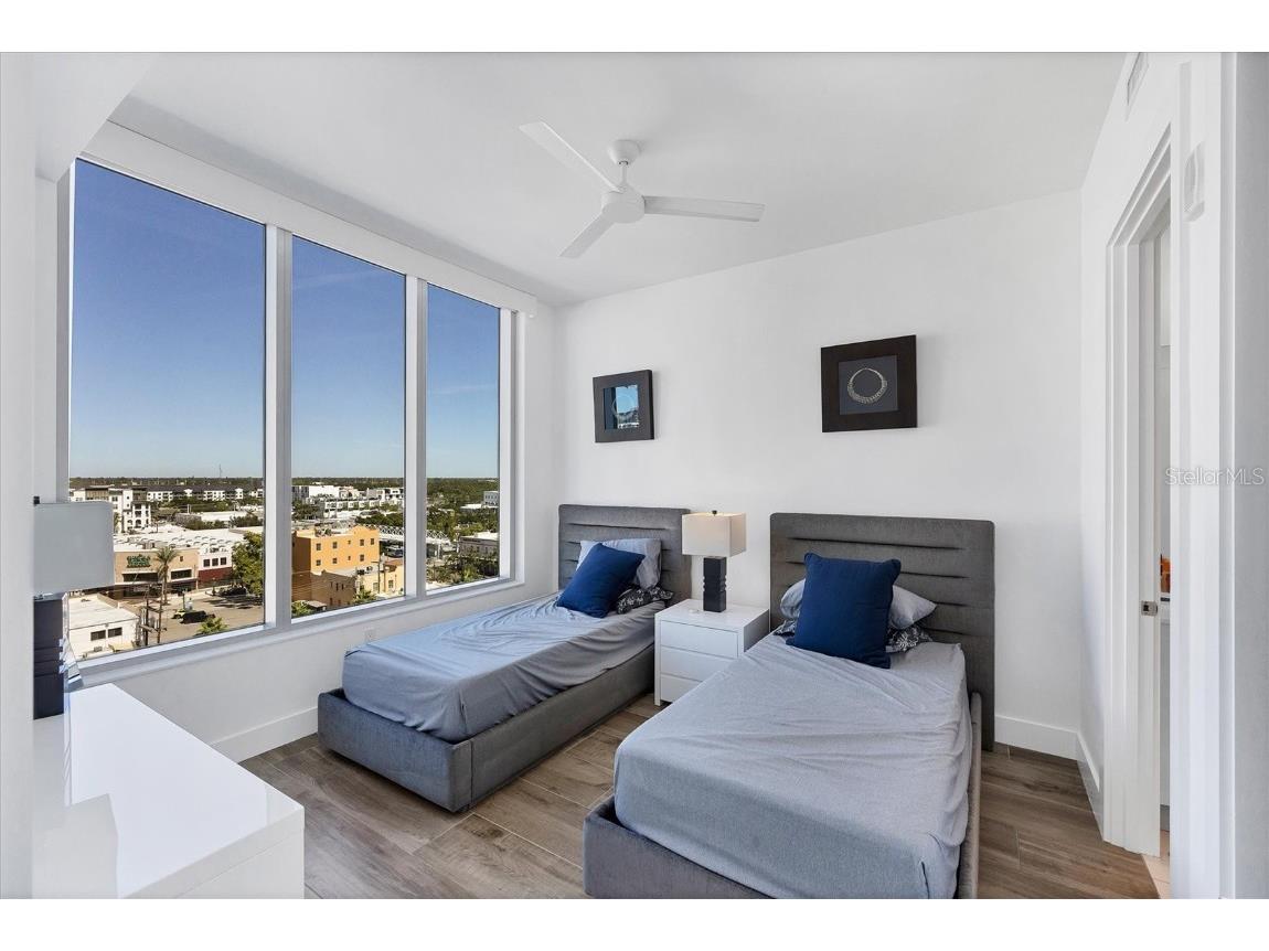 111 S Pineapple Avenue #816 Sarasota FL 34236 A4672019 image11