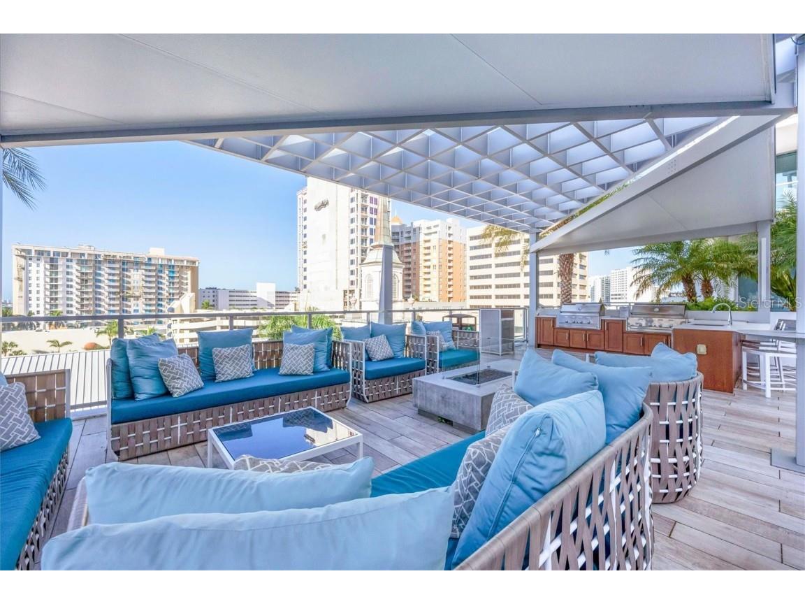 111 S Pineapple Avenue #816 Sarasota FL 34236 A4672019 image18