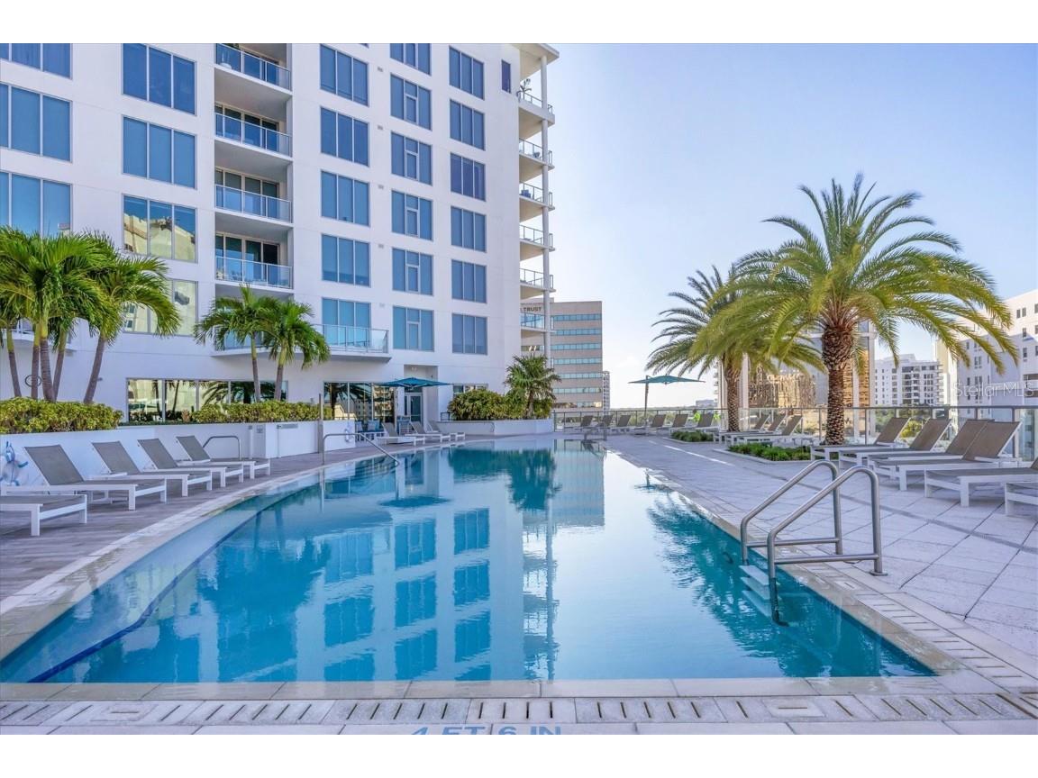 111 S Pineapple Avenue #816 Sarasota FL 34236 A4672019 image19