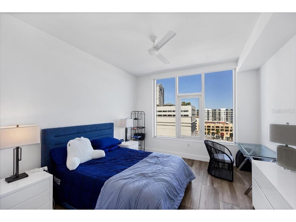 111 S Pineapple Avenue #816 Sarasota FL 34236 A4672019 image8