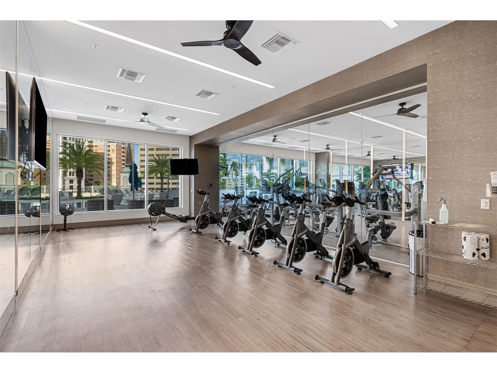111 S Pineapple Avenue #904 Sarasota FL 34236 A4689993 image39