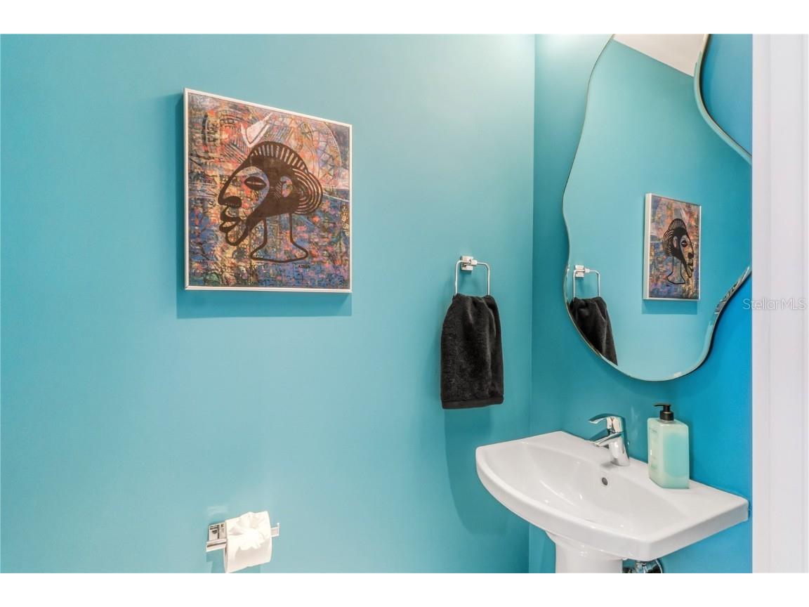 111 S Pineapple Avenue #905 Sarasota FL 34236 A4670762 image19