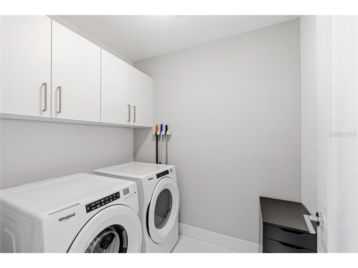 111 S Pineapple Avenue #905 Sarasota FL 34236 A4670762 image20