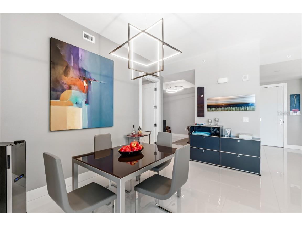 111 S Pineapple Avenue #905 Sarasota FL 34236 A4670762 image8