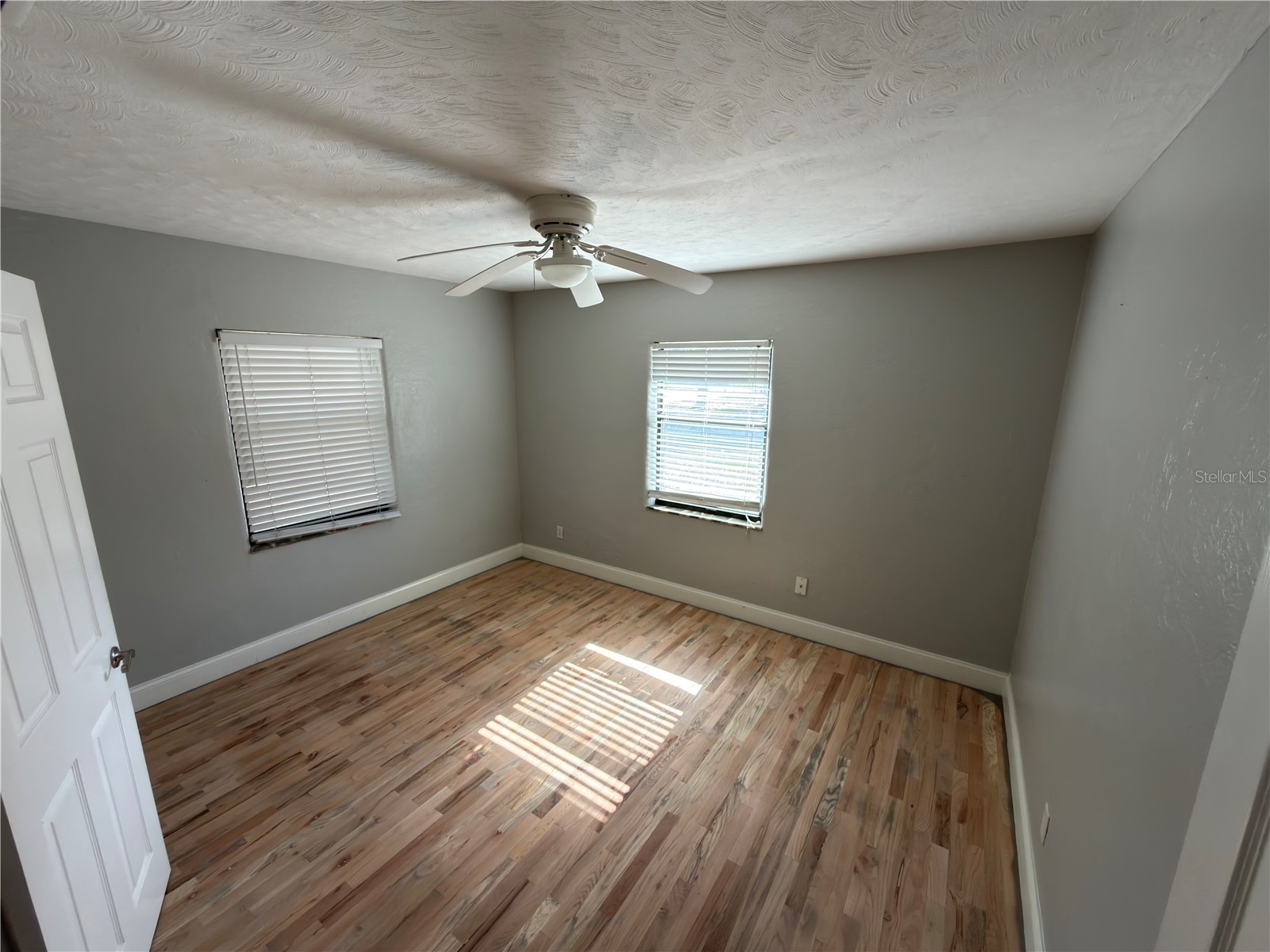 111 S Rhodes Street Mount Dora FL 32757 TB8513142 image12