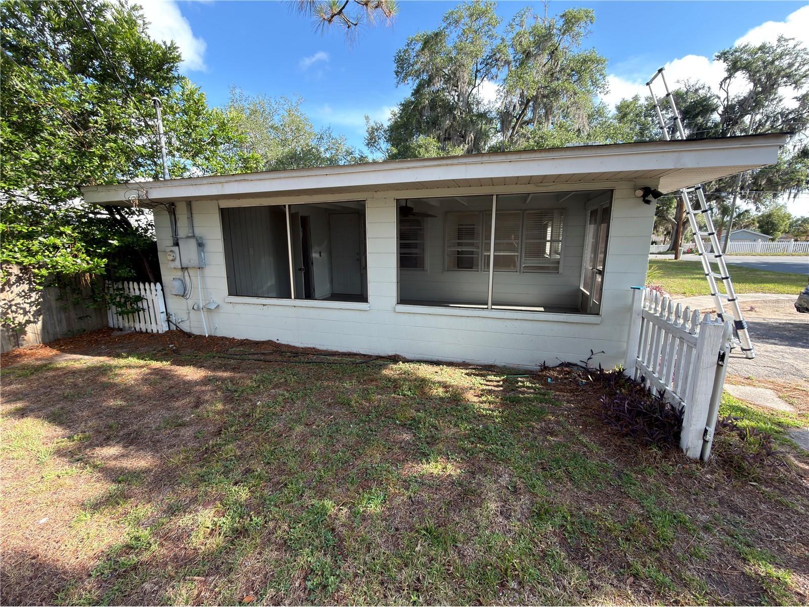 111 S Rhodes Street Mount Dora FL 32757 TB8513142 image2