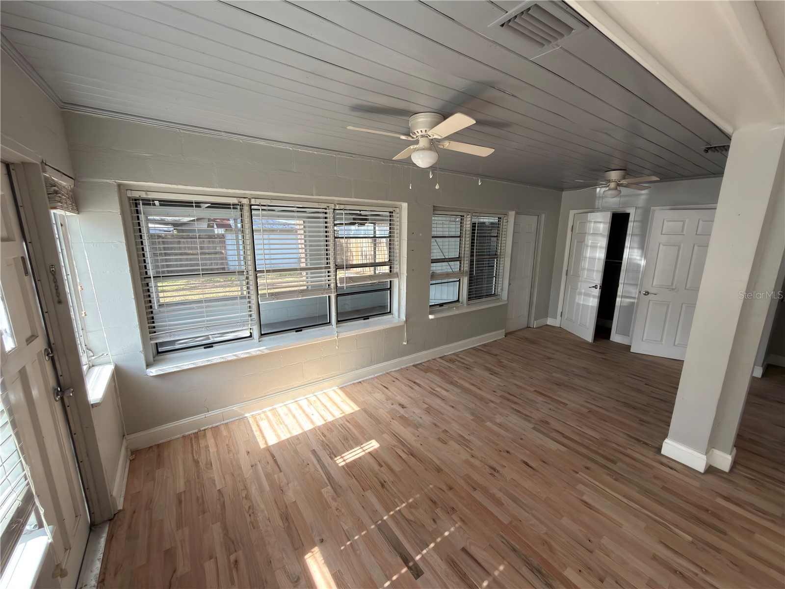 111 S Rhodes Street Mount Dora FL 32757 TB8513142 image6