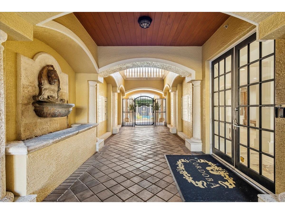 111 S Sherrill Street Tampa FL 33609 L4960644 image11