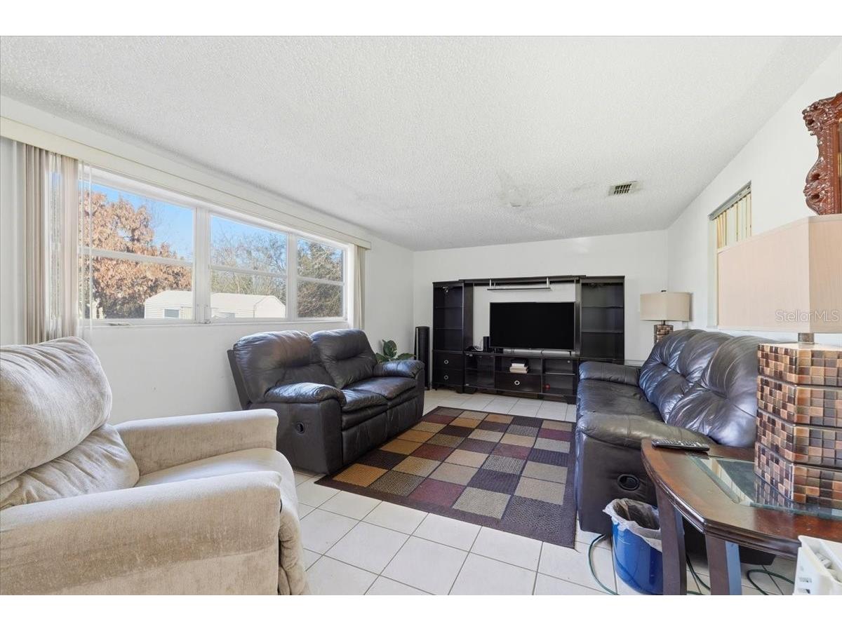 111 Sunset Drive E Winter Haven FL 33881 P4937961 image15