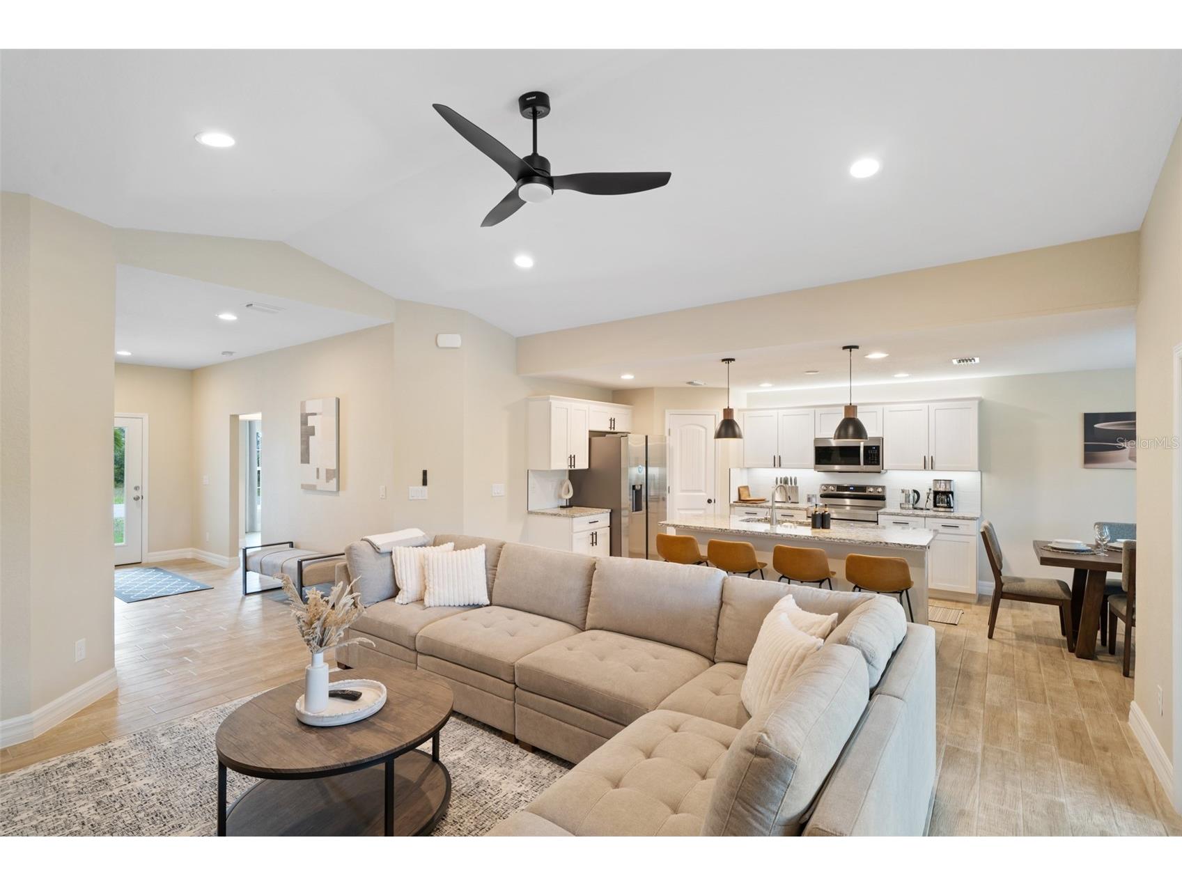 111 Sunset Road Rotonda West FL 33947 A4686328 image12