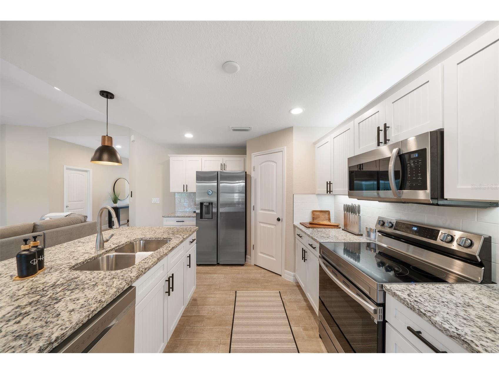111 Sunset Road Rotonda West FL 33947 A4686328 image16