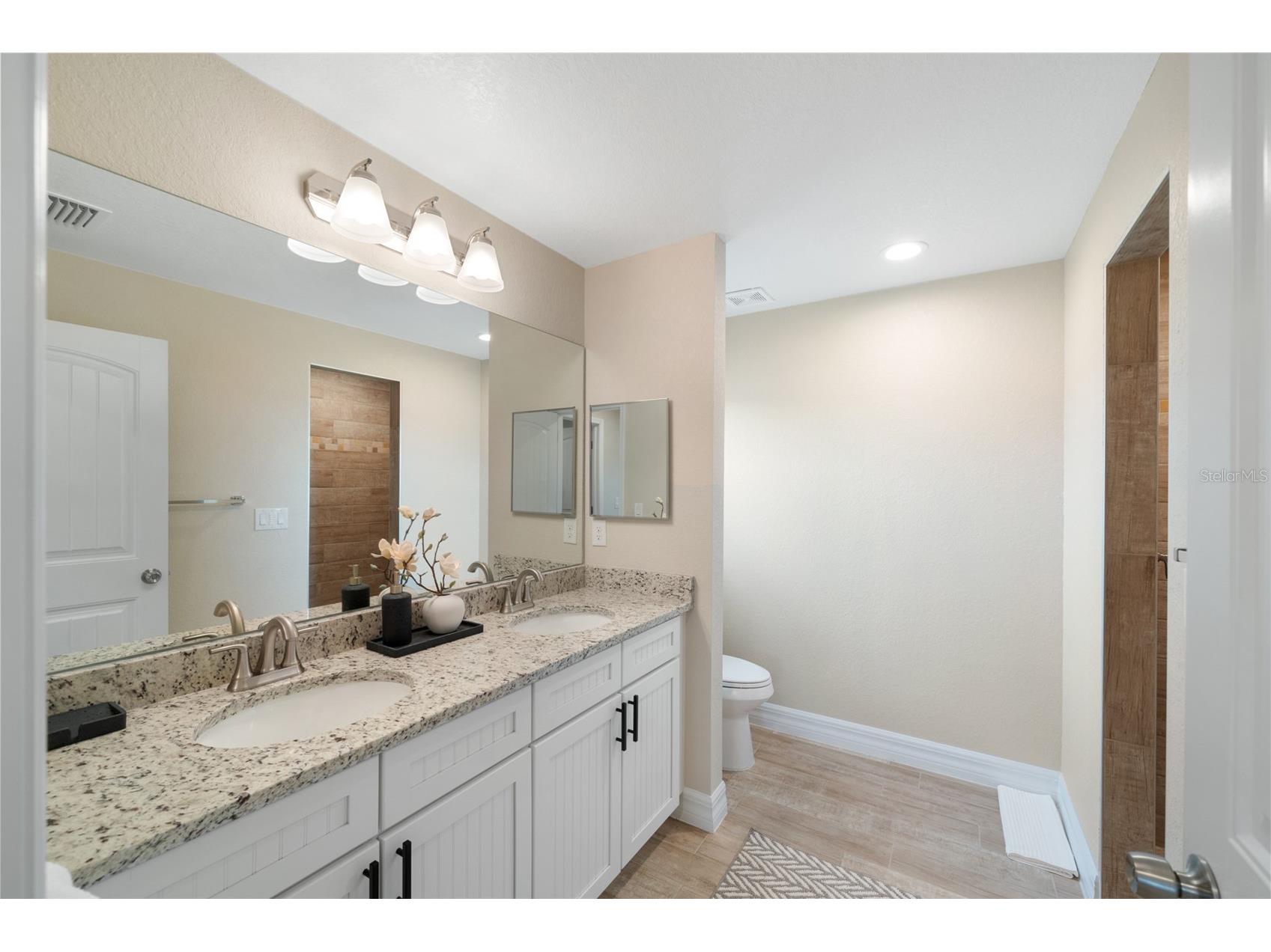 111 Sunset Road Rotonda West FL 33947 A4686328 image27