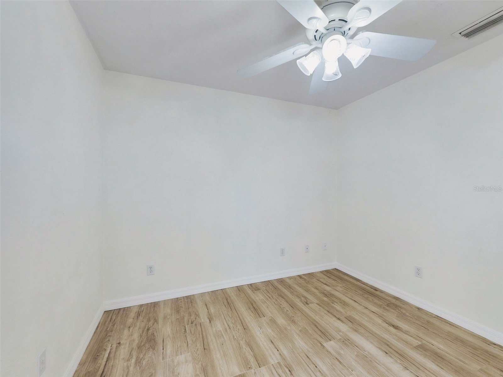 111 Valencia Drive Edgewater FL 32132 NS1088212 image18