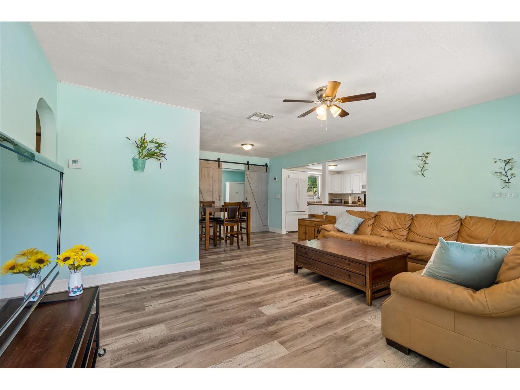 111 W Grapefruit Circle Clearwater FL 33759 TB8503545 image9