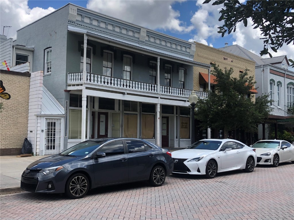 111 W Indiana Avenue N Deland FL 32720 V4931499 image1