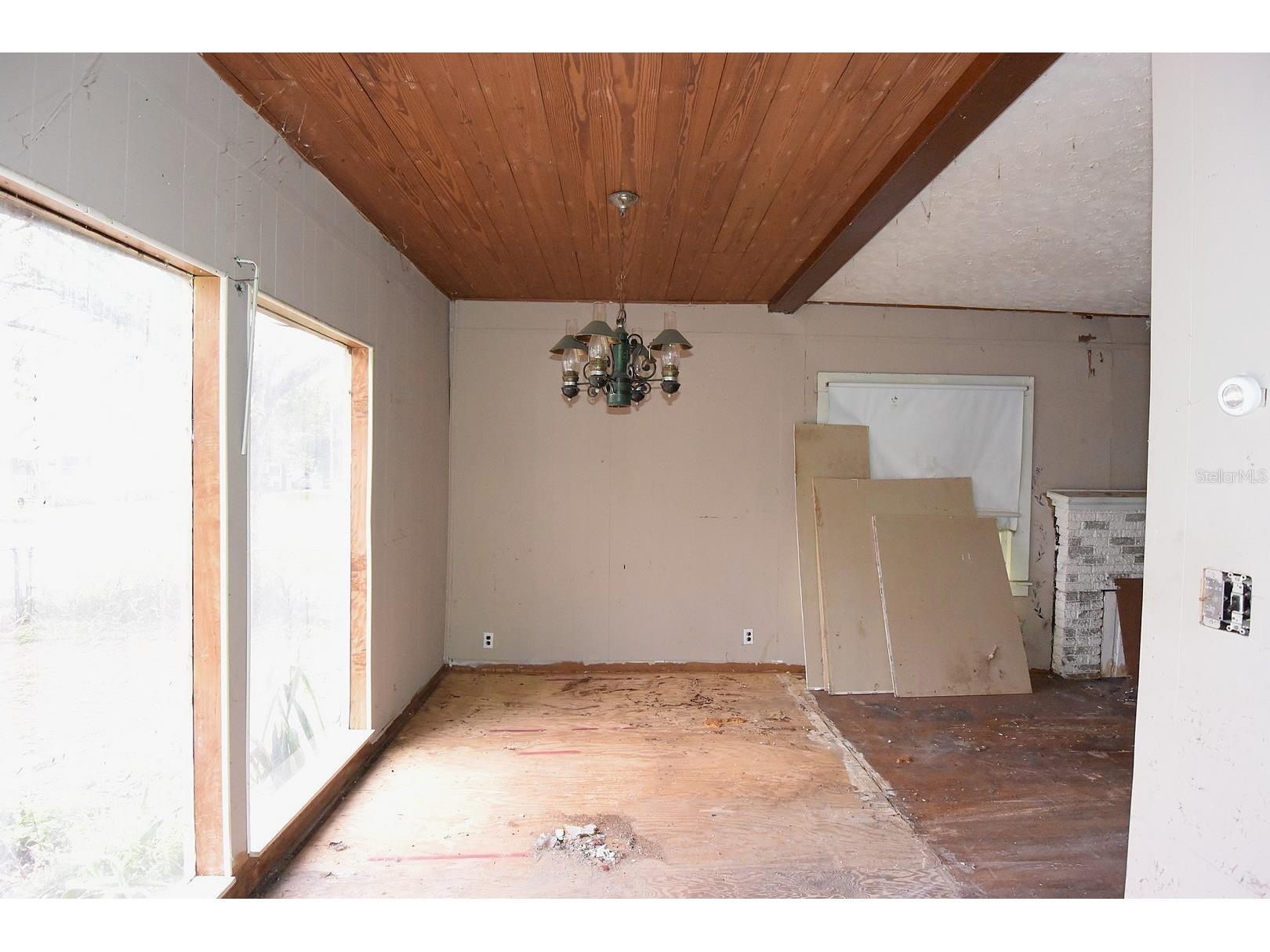 111 W Powhatan Avenue Tampa FL 33604 W7886272 image11