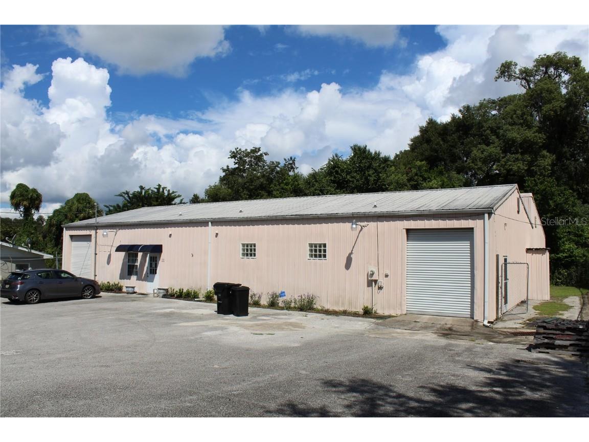 111 W Vermont Avenue Deland FL 32720 V4926819 image1