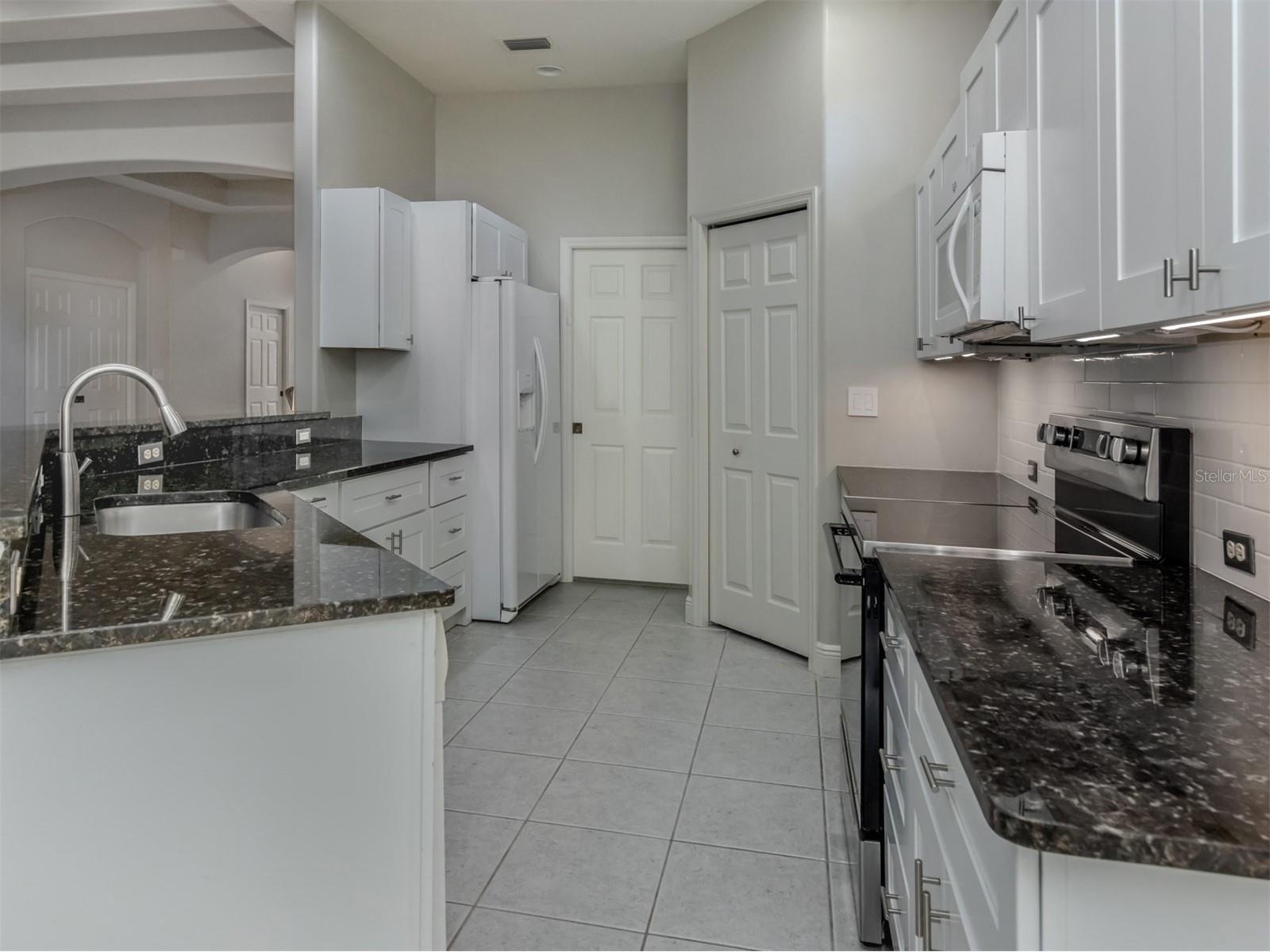 111 Wayforest Drive Venice FL 34292 N6143046 image12