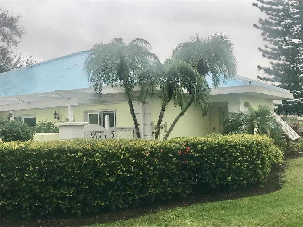 111 Wexford Court #139 Venice FL 34293 N6130526 image1