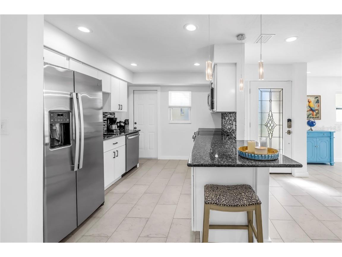 111 Whispering Sands Circle #V38 Sarasota FL 34242 - GULF OF MEXICO A4670303 image12