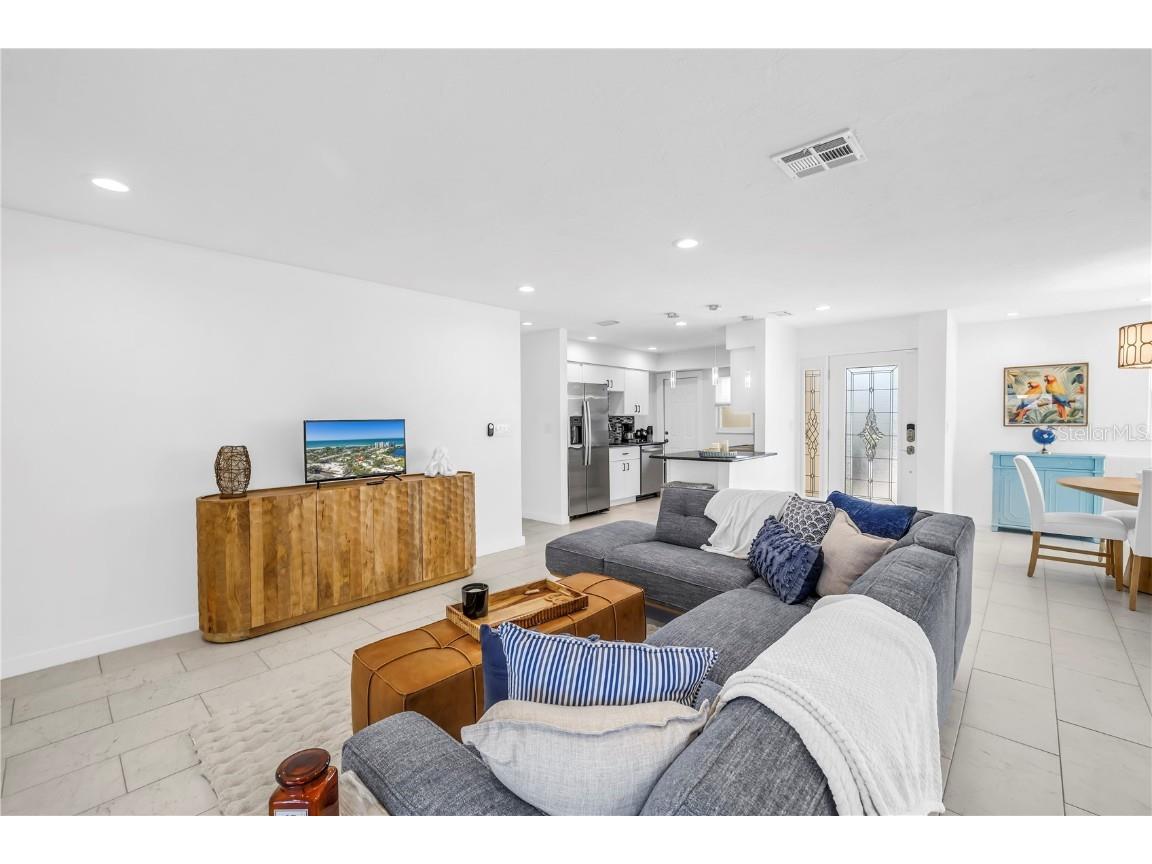 111 Whispering Sands Circle #V38 Sarasota FL 34242 - GULF OF MEXICO A4670303 image18