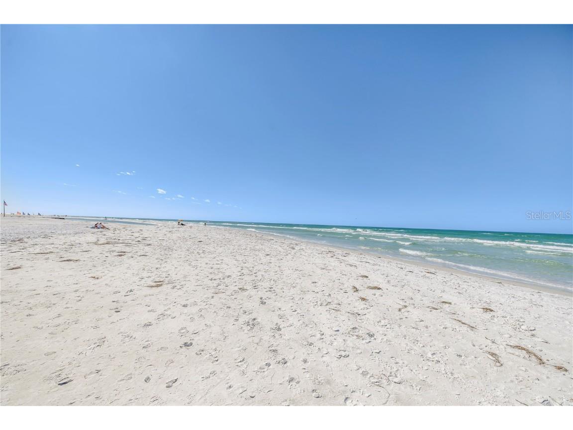 111 Whispering Sands Circle #V38 Sarasota FL 34242 - GULF OF MEXICO A4670303 image43