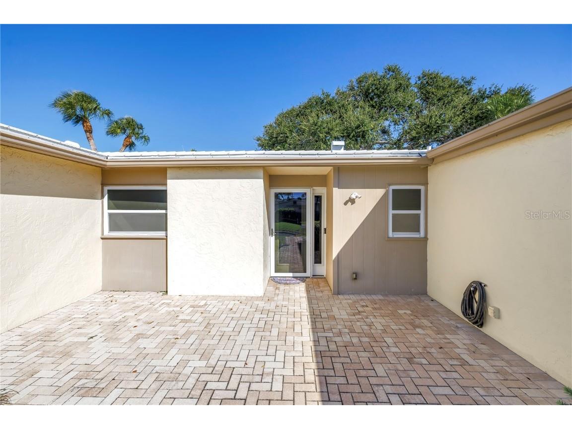 111 Whispering Sands Circle #V38 Sarasota FL 34242 - GULF OF MEXICO A4670303 image8
