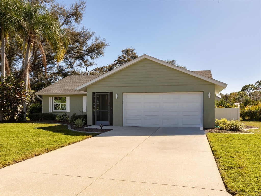 111 Woodingham Drive Venice FL 34292 N6131017 image1