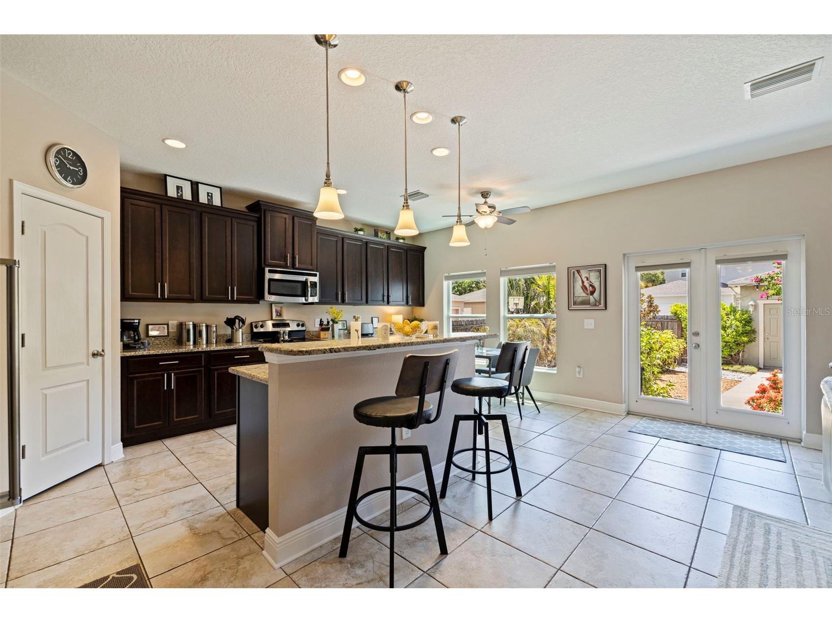 1110 10th Street N Saint Petersburg FL 33705 TB8527380 image12