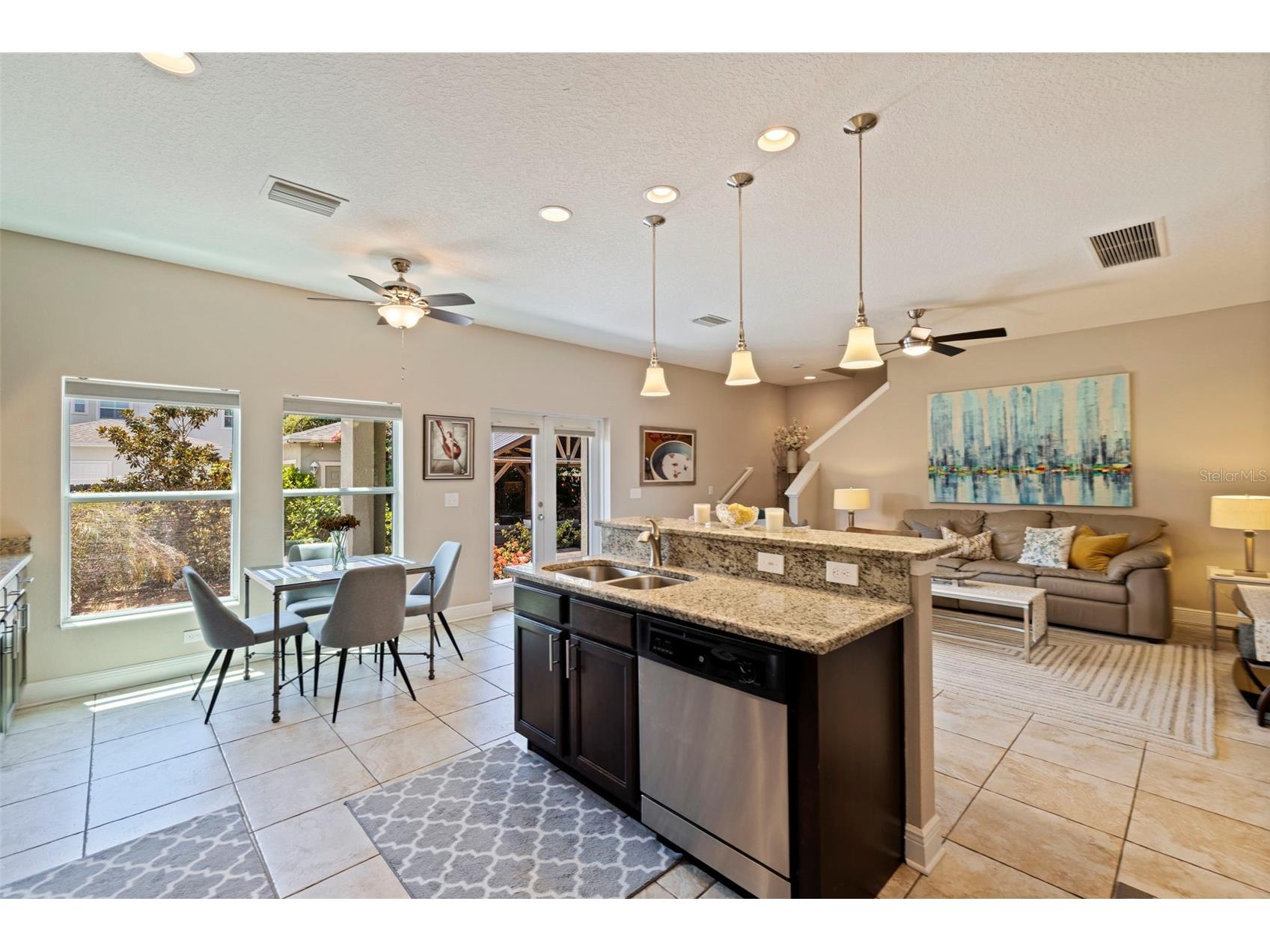 1110 10th Street N Saint Petersburg FL 33705 TB8527380 image15