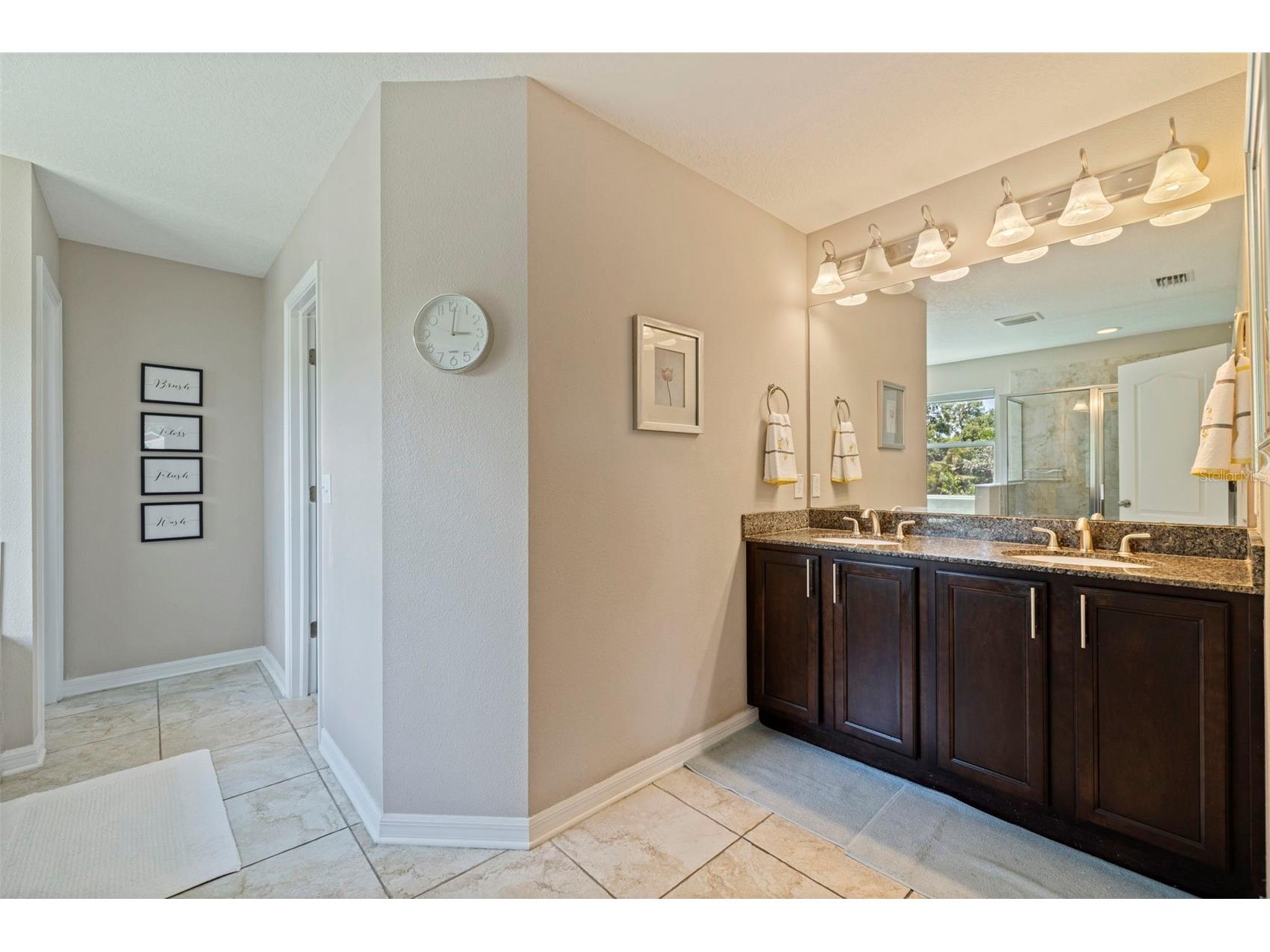 1110 10th Street N Saint Petersburg FL 33705 TB8527380 image30