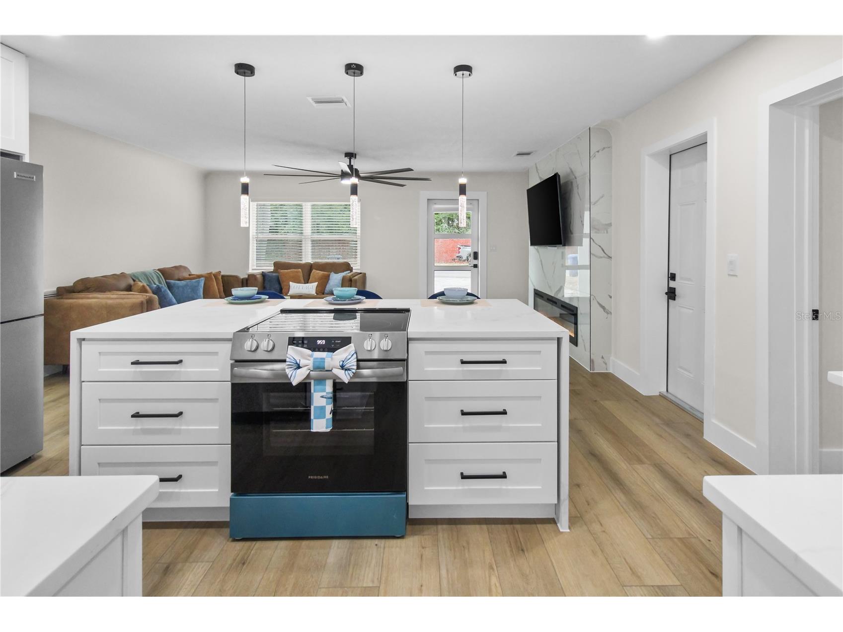 1110 1st Avenue NW Largo FL 33770 TB8510615 image12