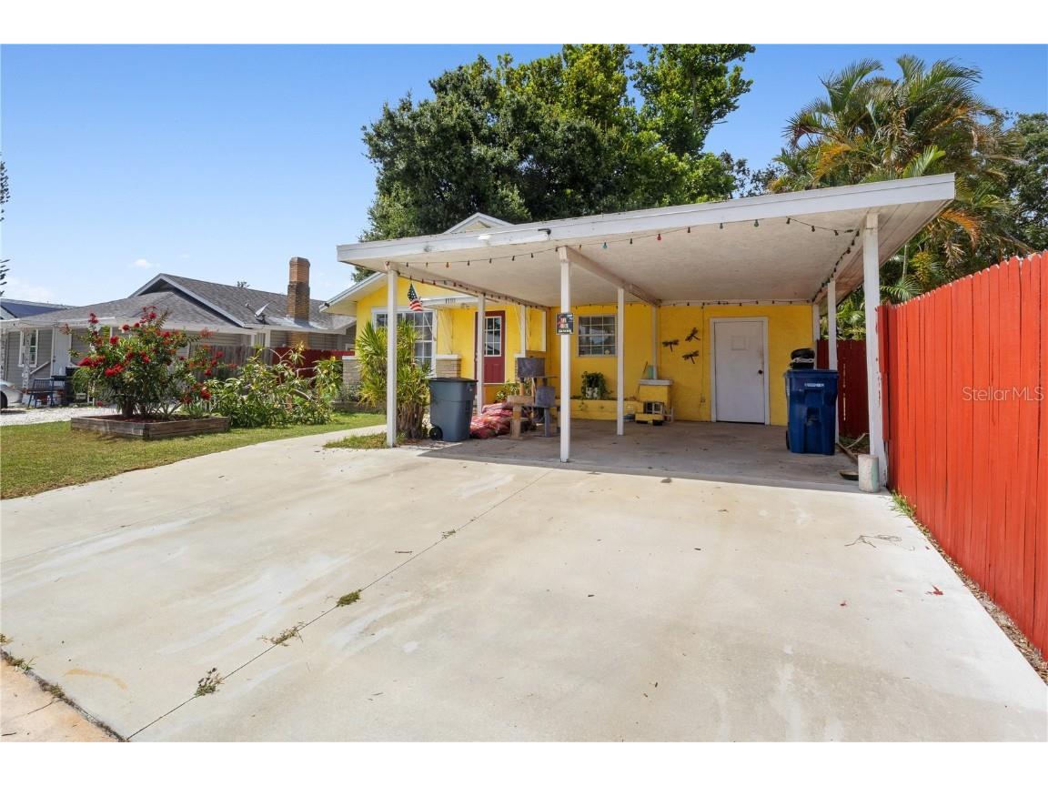 1110 27th Avenue W Bradenton FL 34205 A4652451 image2