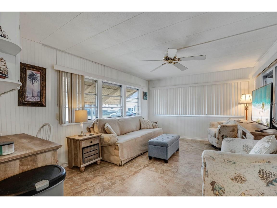 1110 49th Avenue Drive W Bradenton FL 34207 A4648311 image3