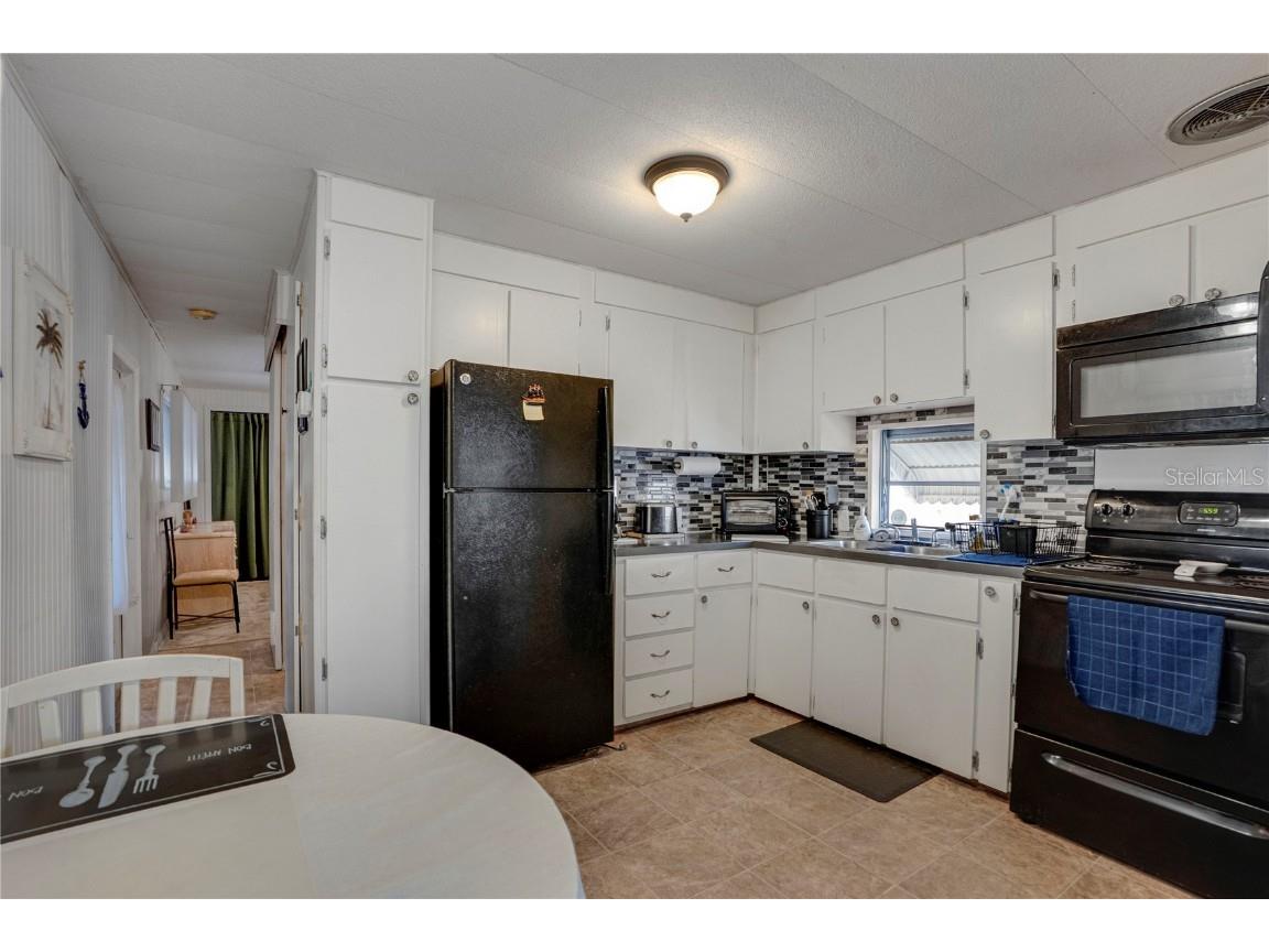 1110 49th Avenue Drive W Bradenton FL 34207 A4648311 image5