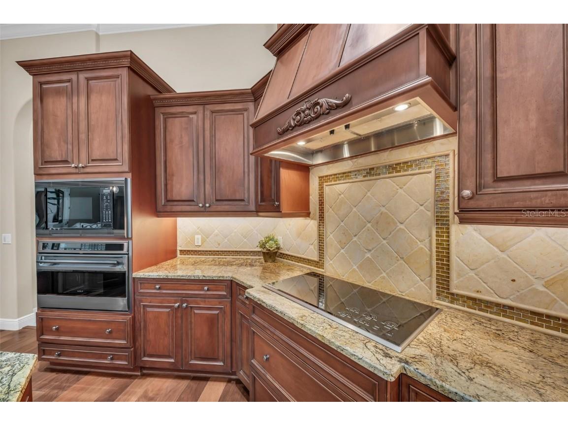 1110 79th Street E Palmetto FL 34221 A4665646 image17