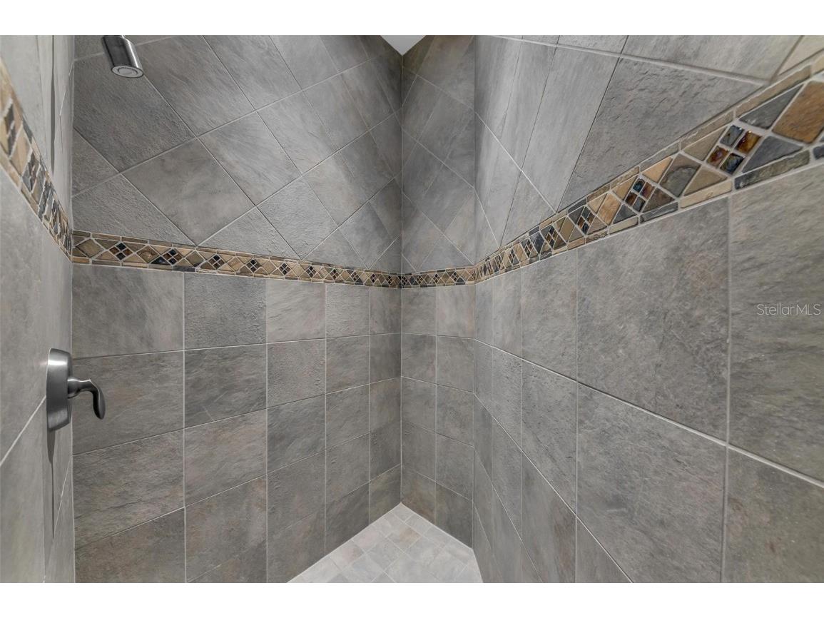 1110 79th Street E Palmetto FL 34221 A4665646 image31