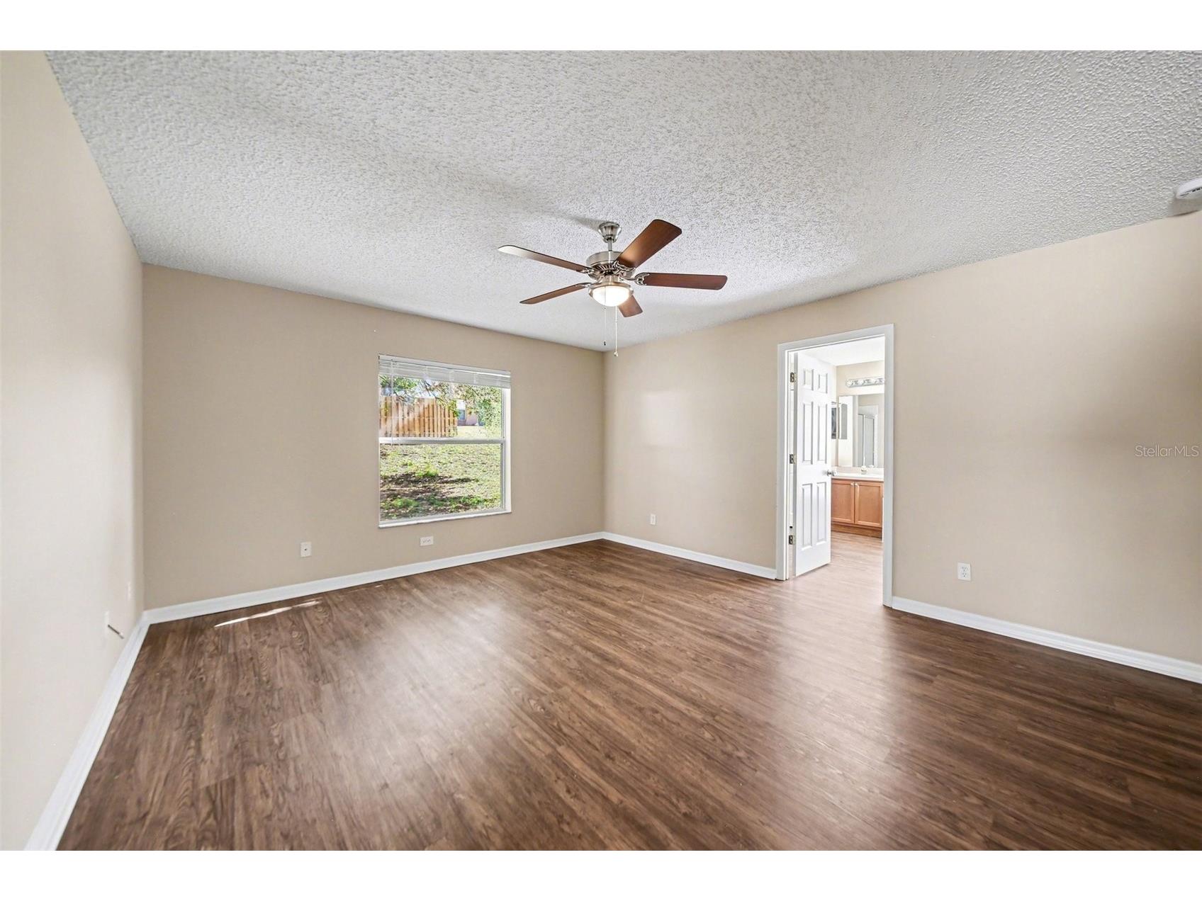1110 Bluegrass Drive Groveland FL 34736 O6400596 image3