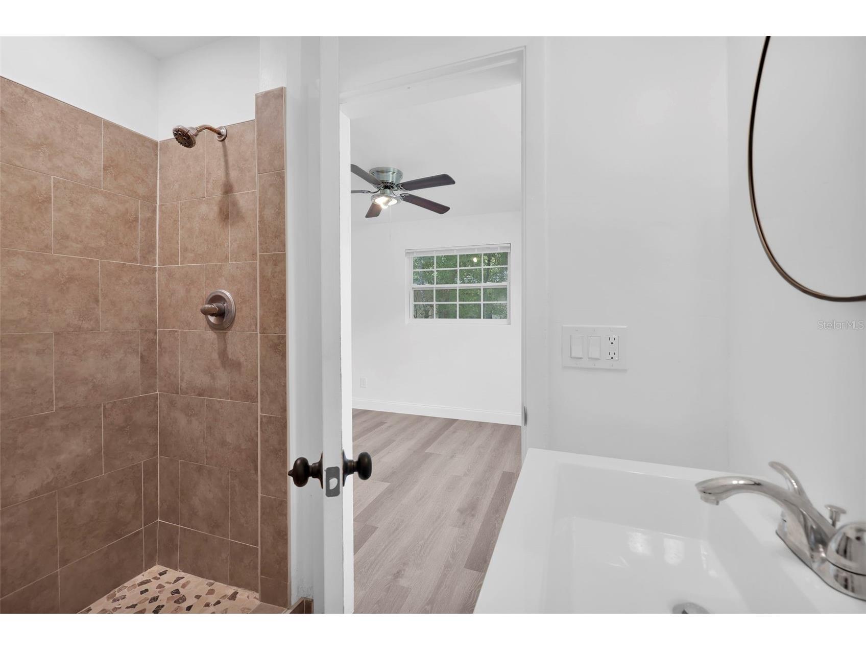 1110 Busac Avenue Jacksonville FL 32205 A4692050 image25