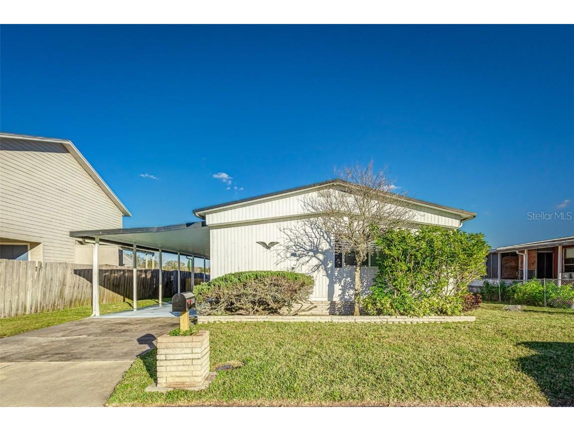 1110 Country Club Lane Lakeland FL 33801 - SKYVIEW LAKE L4942496 image1