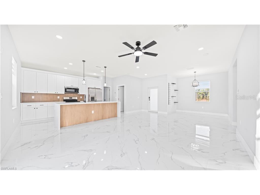 1110 Garibaldi Street E Lehigh Acres FL 33974 A4686493 image15