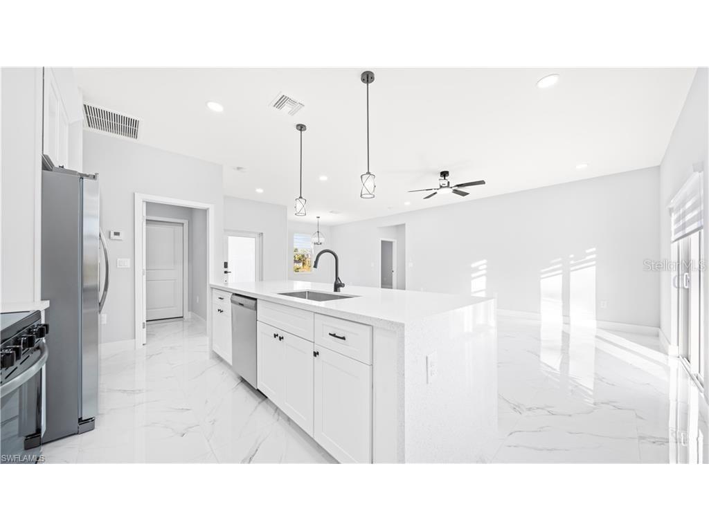 1110 Garibaldi Street E Lehigh Acres FL 33974 A4686493 image17